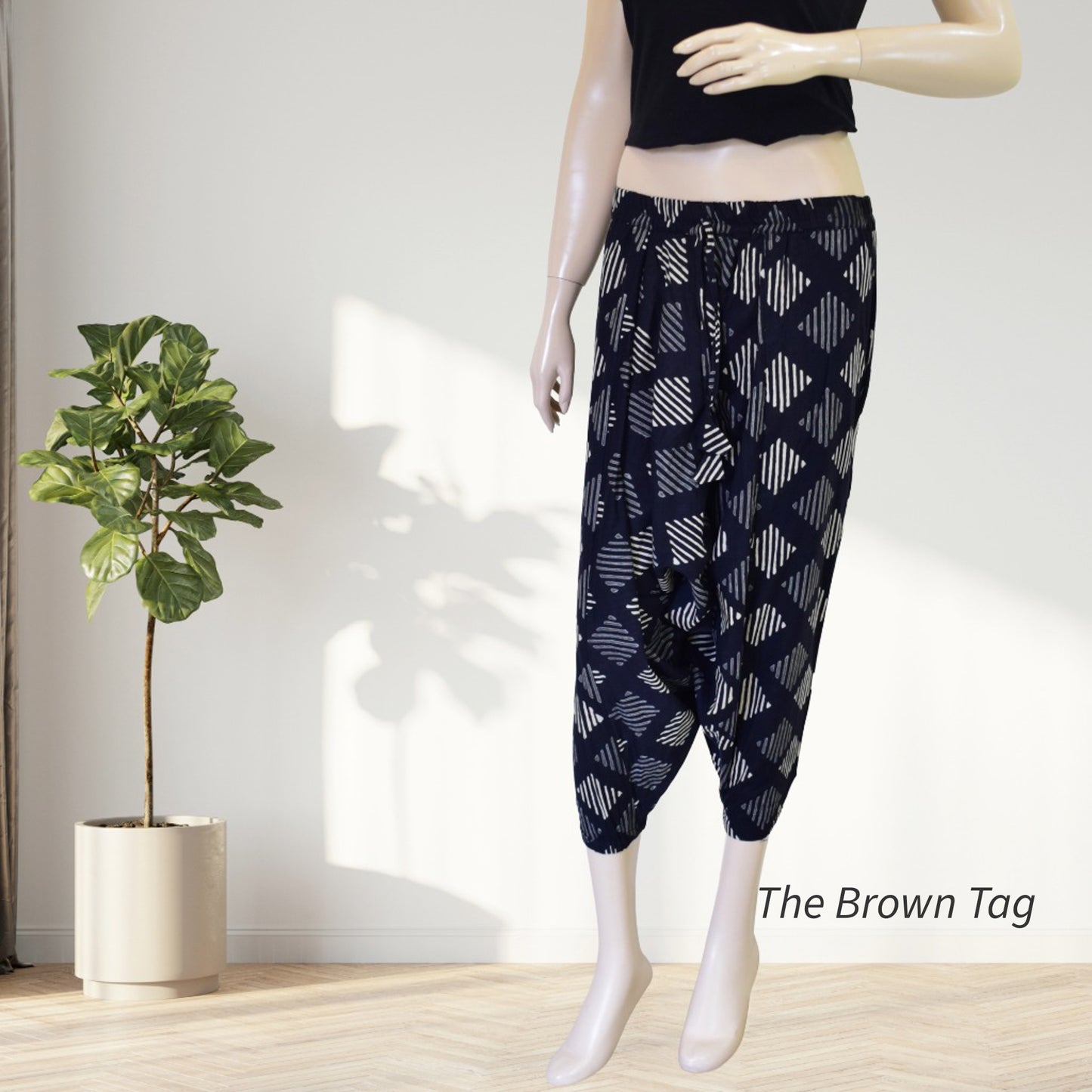 Black symmetrical block printed short Harem pants