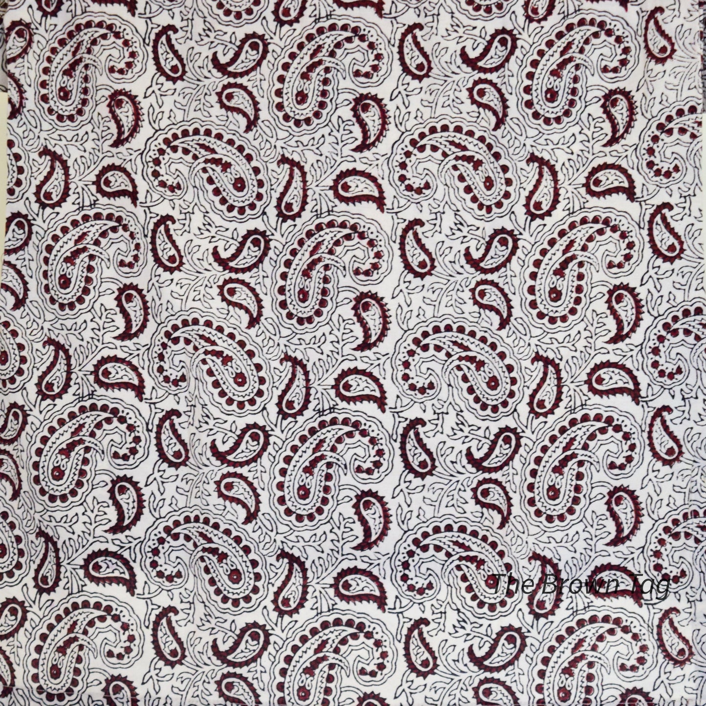 White and red paisley printed short kurthi